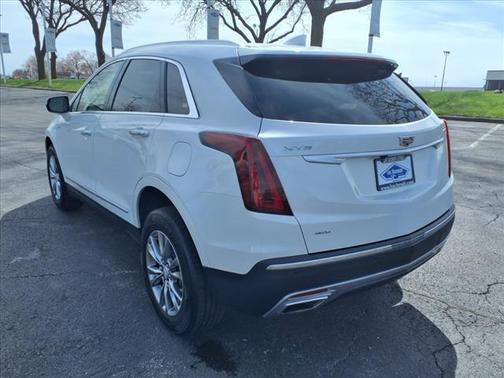 2021 Cadillac XT5 Premium Luxury