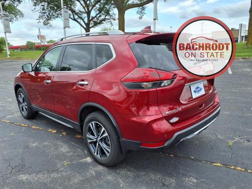 2020 Nissan Rogue SV