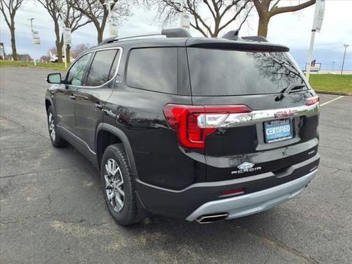 2022 GMC Acadia AWD SLT