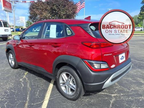2023 Hyundai KONA SE