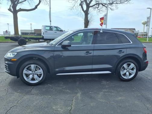 2018 Audi Q5 2.0T Premium Plus