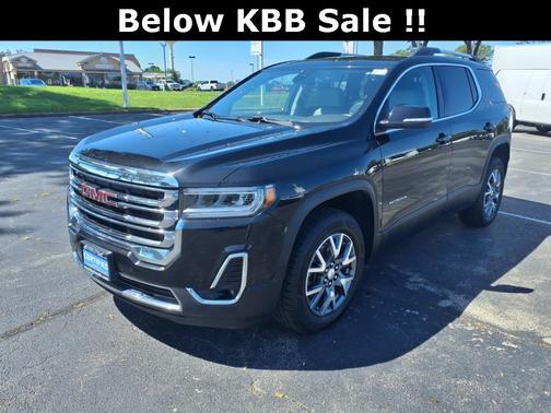 2023 GMC Acadia AWD SLT