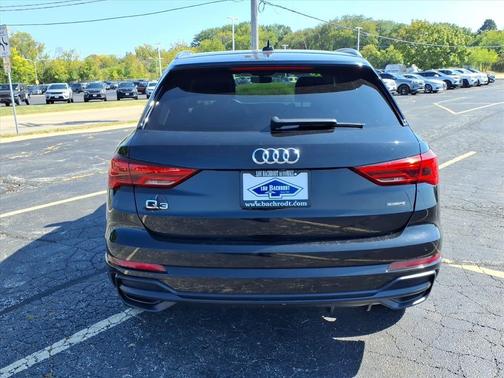 2019 Audi Q3 2.0T S line Prestige