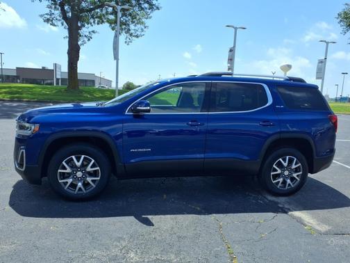 2023 GMC Acadia AWD SLE