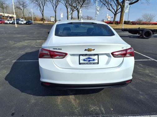 2020 Chevrolet Malibu FWD LT