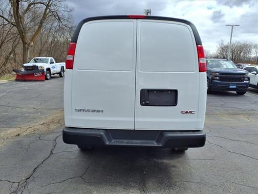2025 GMC Savana 2500 Work Van