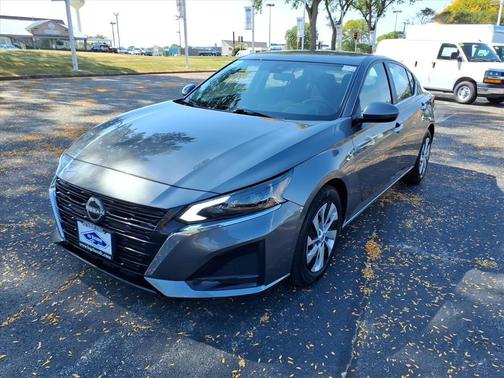 2023 Nissan Altima S FWD