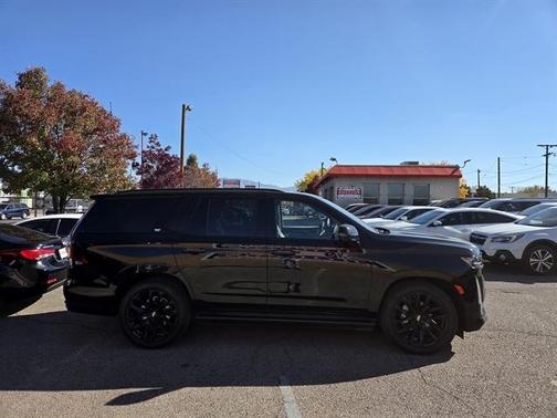 2023 Cadillac Escalade Sport Platinum