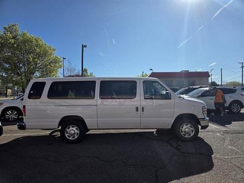 White 2011 Ford E350 Super Duty XLT