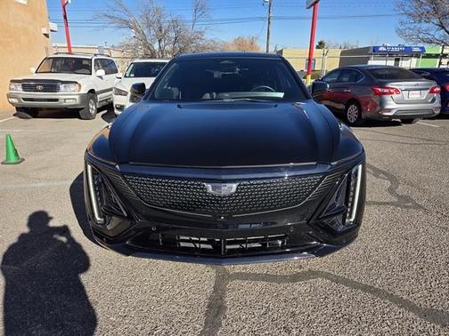 2024 Cadillac LYRIQ Sport