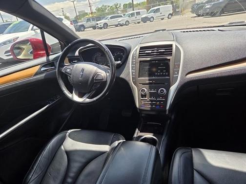 2015 Lincoln MKC Base