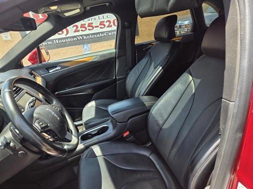 2015 Lincoln MKC Base