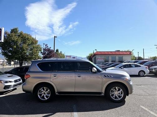 2011 INFINITI QX56 Base