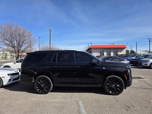 2025 Cadillac Escalade Sport Platinum
