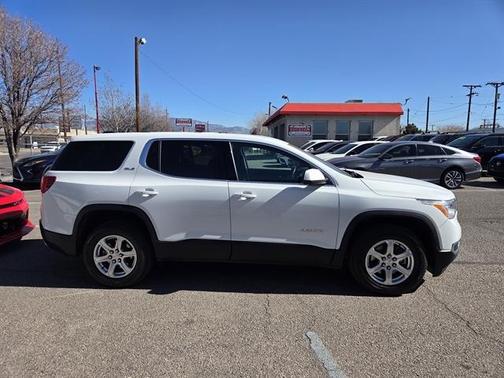 2018 GMC Acadia SLE-1
