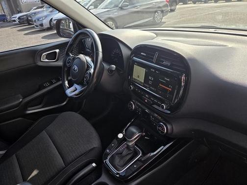 2020 Kia Soul EX