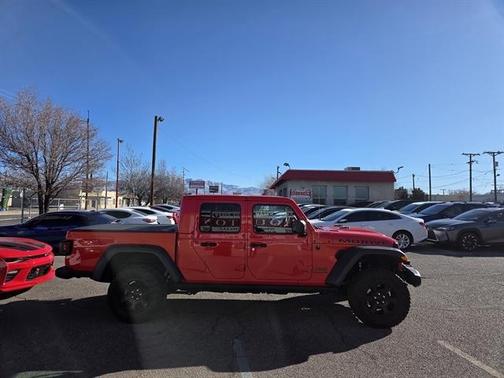 2022 Jeep Gladiator Mojave