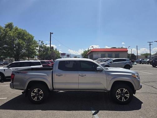 2017 Toyota Tacoma TRD Sport