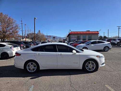 2018 Ford Fusion Hybrid SE