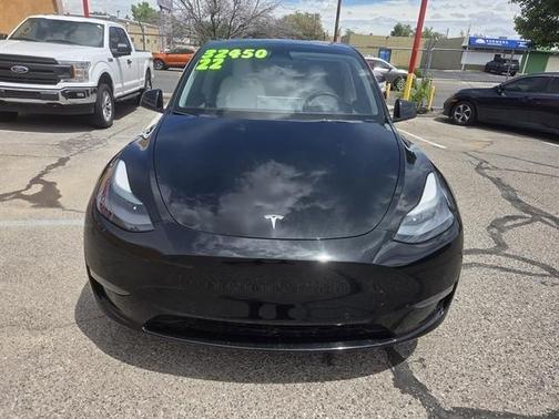 Black 2022 Tesla Model Y Performance