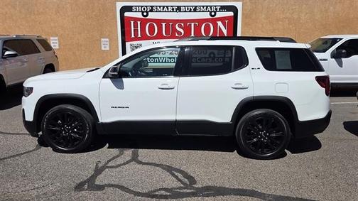 White 2023 GMC Acadia SLE