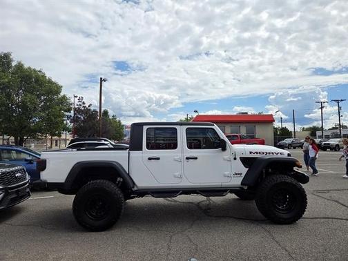 2023 Jeep Gladiator Mojave