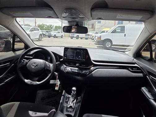 White 2021 Toyota C-HR LE