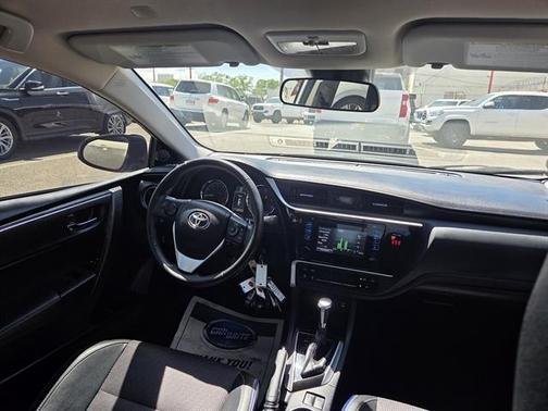 White 2019 Toyota Corolla SE