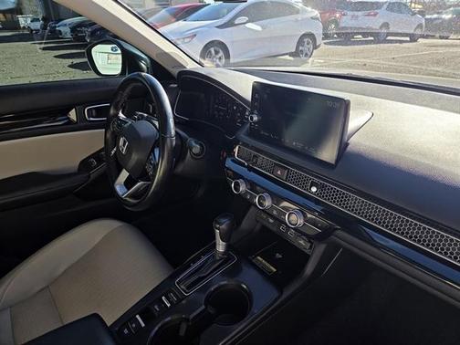 2022 Honda Civic Touring