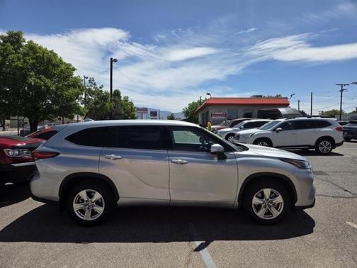 Silver 2021 Toyota Highlander L