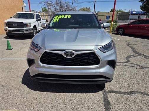 Silver 2021 Toyota Highlander L