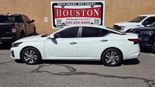 White 2023 Nissan Altima 2.5 S