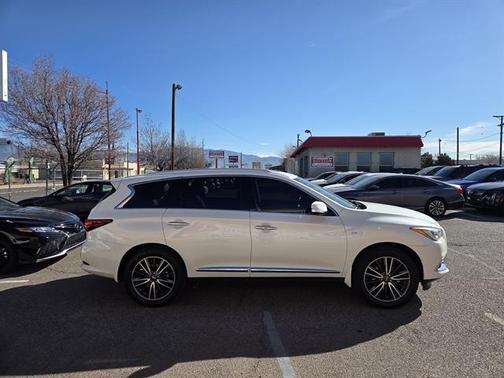 2019 INFINITI QX60 Luxe