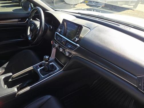 2018 Honda Accord Sport 2.0T