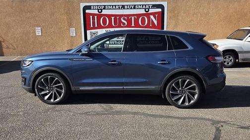 2019 Lincoln Nautilus Reserve