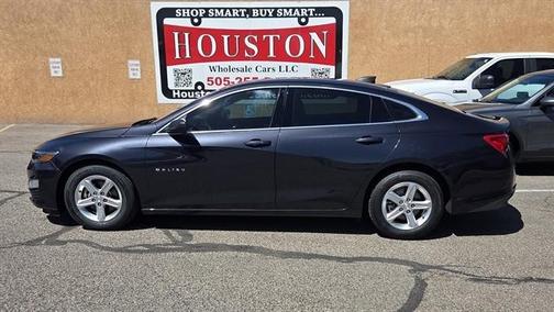Dark Ash Metallic 2023 Chevrolet Malibu 1LS