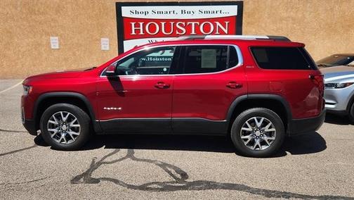 2023 GMC Acadia SLT