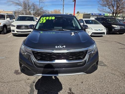 2023 Kia Seltos S