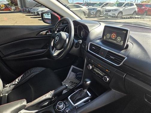 2015 Mazda Mazda3 i Grand Touring