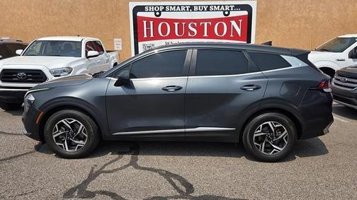Gray 2023 Kia Sportage LX