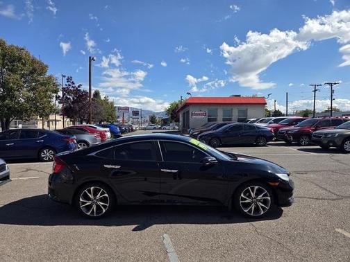 2019 Honda Civic Touring