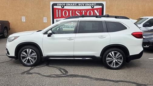 Crystal White Pearl 2019 Subaru Ascent Limited 7-Passenger