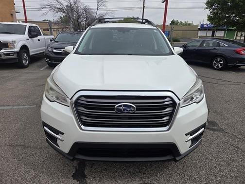 Crystal White Pearl 2019 Subaru Ascent Limited 7-Passenger