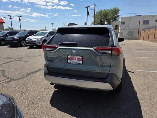 2020 Toyota RAV4 Adventure