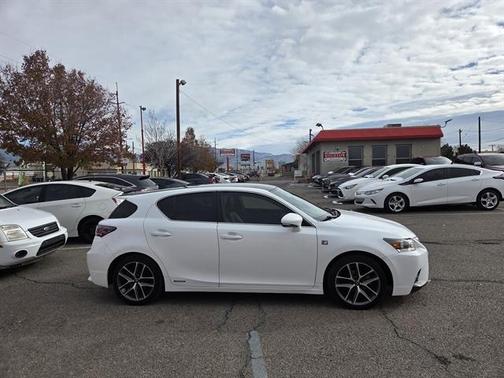 2016 Lexus CT 200h Base