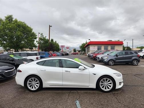 2017 Tesla Model S 75D