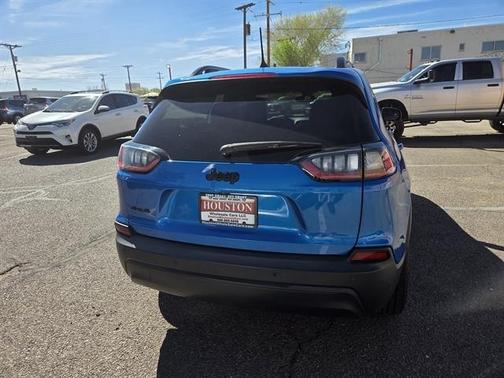 Blue 2020 Jeep Cherokee Latitude Plus