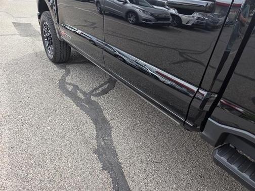 Agate Black Metallic 2026 Ford F-250 Platinum