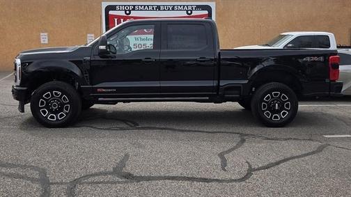 Agate Black Metallic 2026 Ford F-250 Platinum