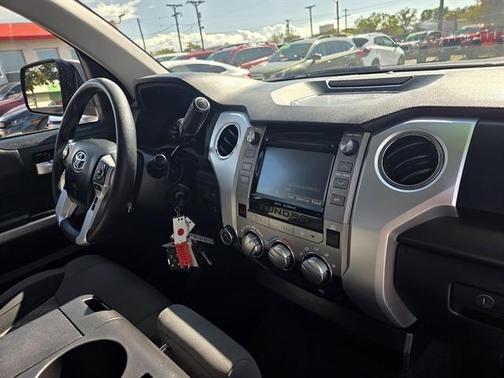 2019 Toyota Tundra SR5